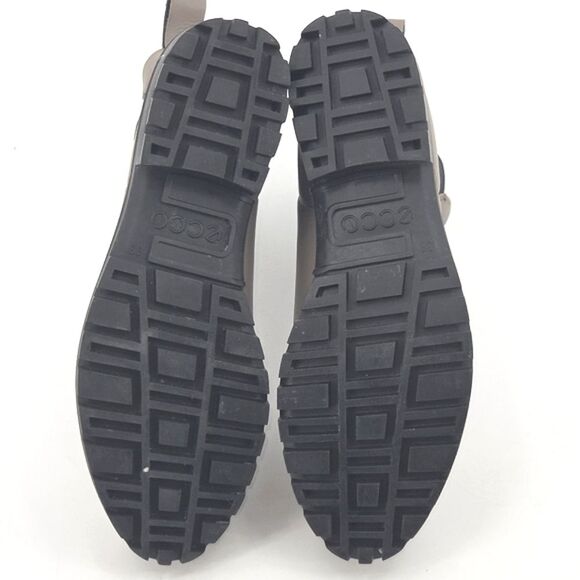 ECCO Modtray Chelsea Boots Booties Womens Size 7 Taupe Leather Lug Sole Edgy - Picture 8 of 10